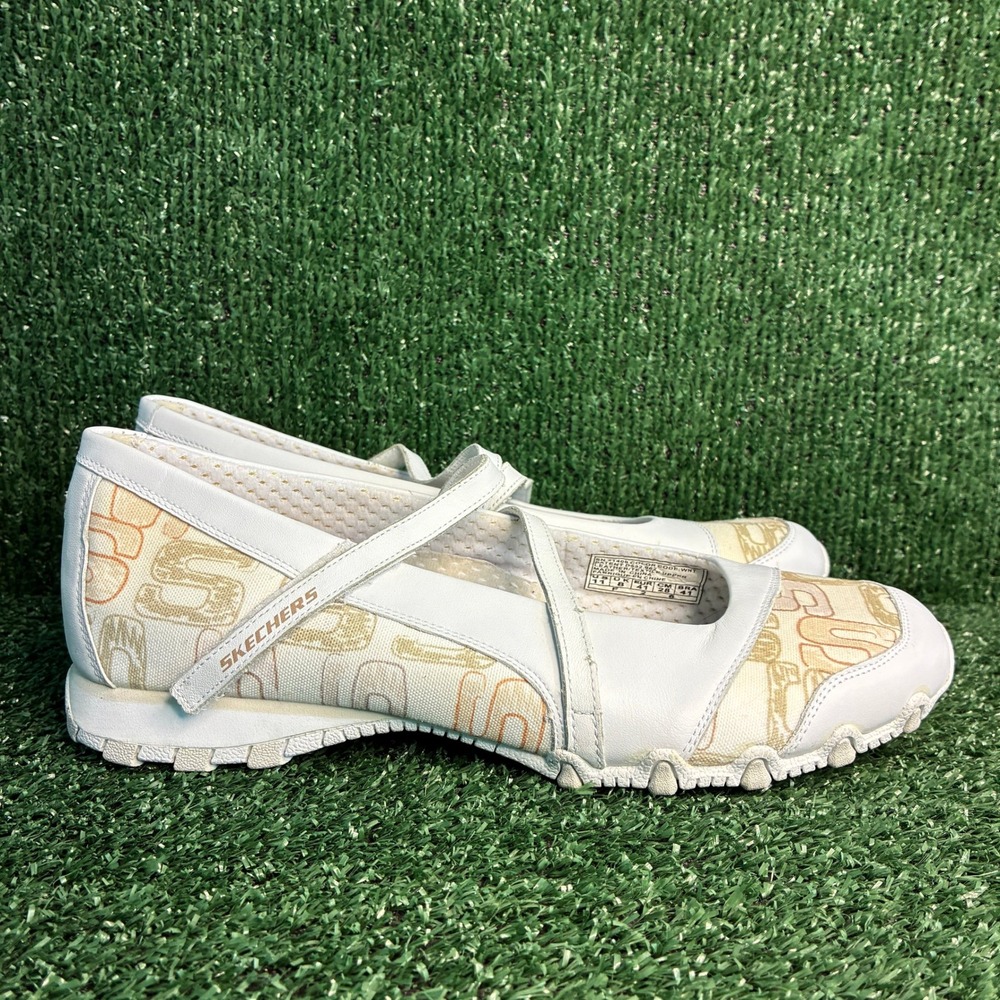 NEW Skechers Mary Jane Logo Print Leather Textile Y2K Flat Shoes White Womens 11
